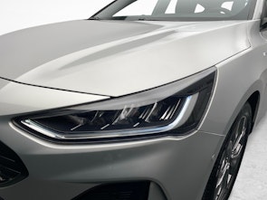 Vehicle image FORD Focus Station Wagon 1.0i EcoB Hybrid 155 ST-Line