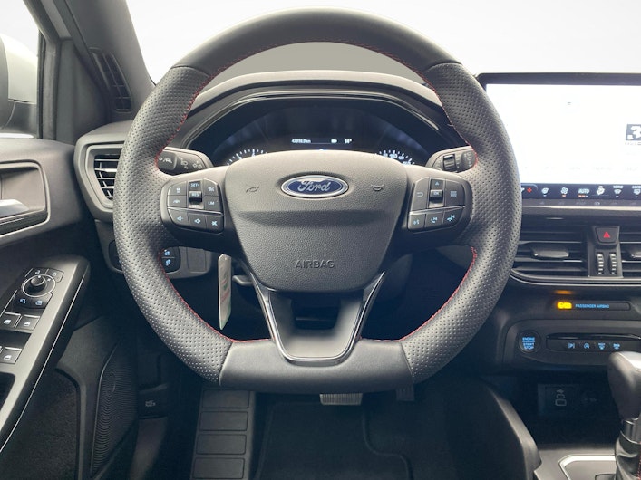 Vehicle image FORD FOCUS