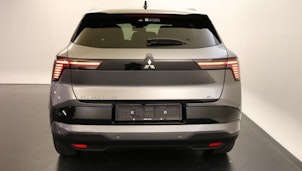 Vehicle image MITSUBISHI Eclipse Cross Instyle