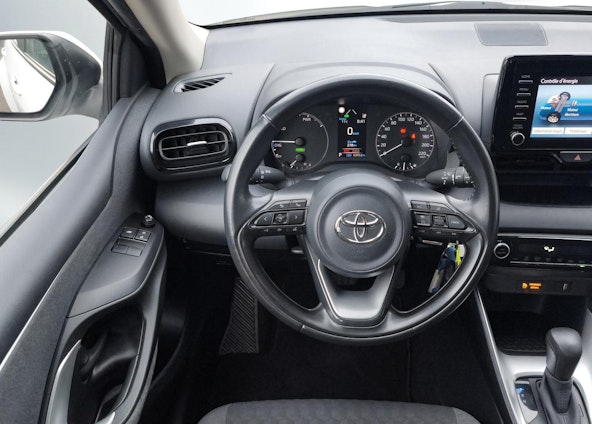 Vehicle image 4 Vehicle image 4