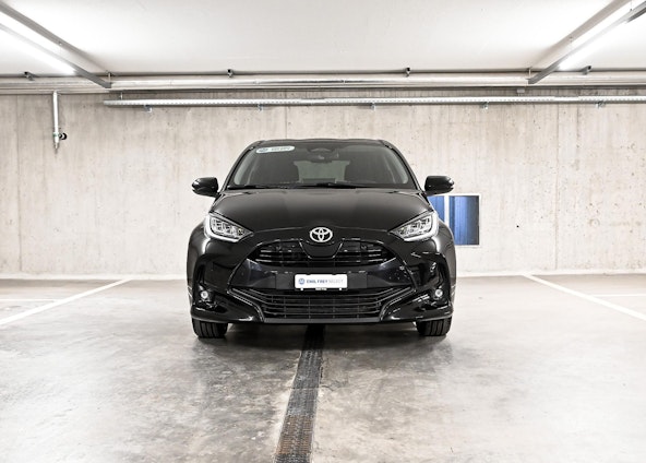 Vehicle image 15 Vehicle image 15