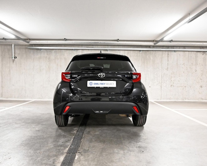 Vehicle image TOYOTA YARIS