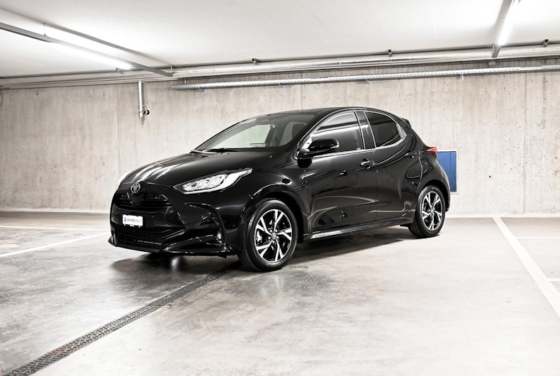 Vehicle image TOYOTA YARIS