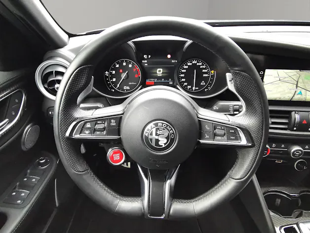 Alfa Romeo Giulia 2.9 V6 Biturbo Quadrifoglio