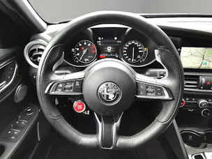 Alfa Romeo Giulia 2.9 V6 Biturbo Quadrifoglio