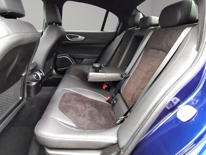 Vehicle image ALFA ROMEO Giulia