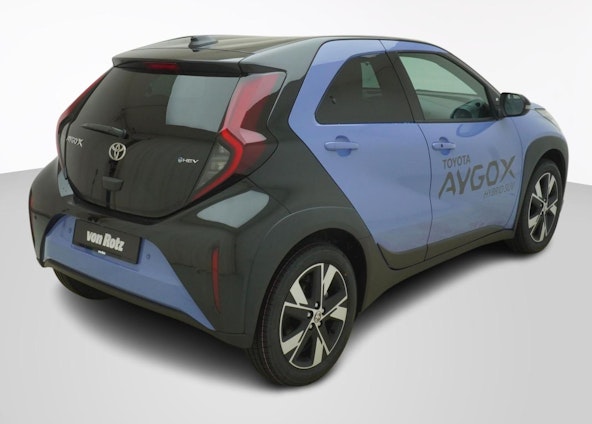 Vehicle image 3 Vehicle image 3