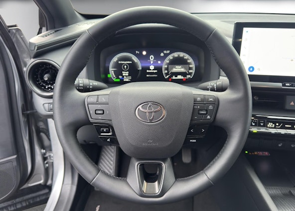 Vehicle image 9 Vehicle image 9