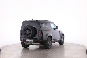 Vehicle image LAND ROVER Defender 90 3.0 D I6 X-Dynamic SE