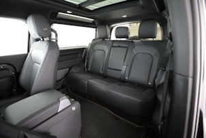 Vehicle image LAND ROVER Defender 90 3.0 D I6 X-Dynamic SE