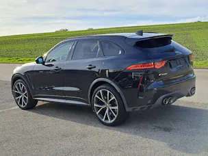 Jaguar F-Pace 5.0 V8 SVR AWD 550cv (crochet)