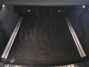 Jaguar F-Pace 5.0 V8 SVR AWD 550cv (crochet)