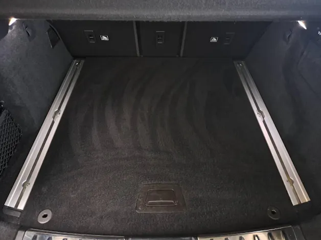Jaguar F-Pace 5.0 V8 SVR AWD 550cv (crochet)
