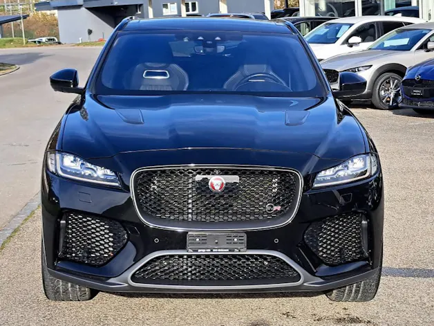 Jaguar F-Pace 5.0 V8 SVR AWD 550cv (crochet)