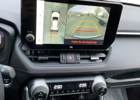 Vehicle image 4 Vehicle image 4