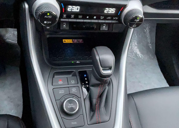 Vehicle image 9 Vehicle image 9