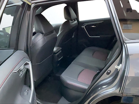 Vehicle image 12 Vehicle image 12