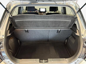 https://vehicle.imgix.net/4116447/442b01dc-1916-4372-ad35-660ad6710112.jpg