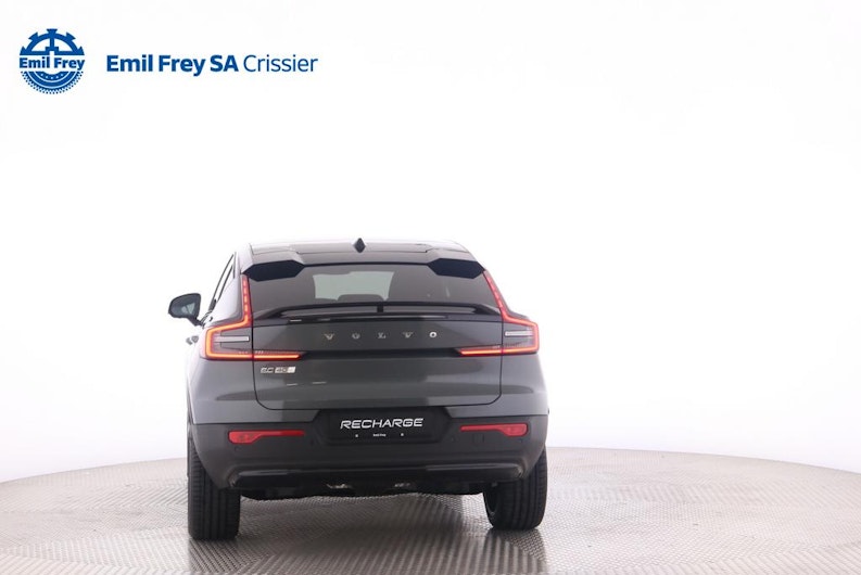 Vehicle image VOLVO EC40