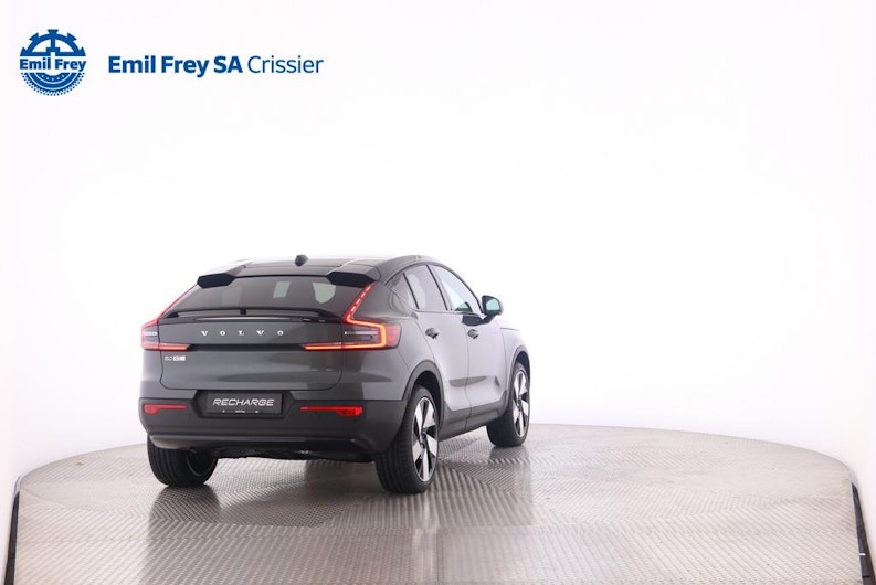 Vehicle image VOLVO EC40