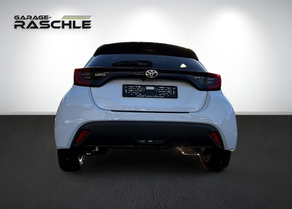 Vehicle image 3 Vehicle image 3