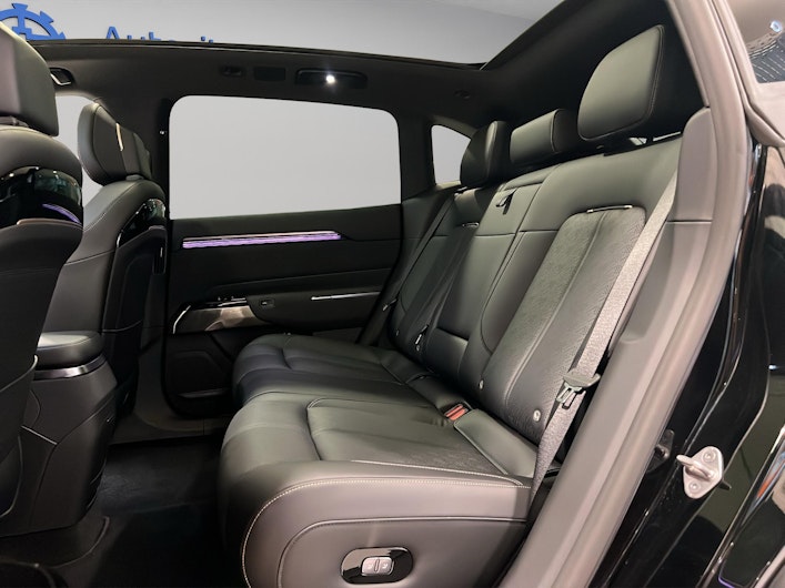 Vehicle image ZEEKR X