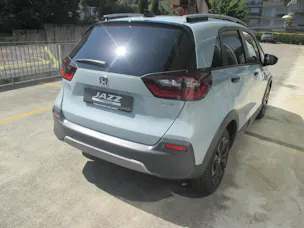 Honda Jazz 1.5 i-MMD Crosstar Advance - mit Aktionsleasing 1.9% und 8 Jahren Garantie!