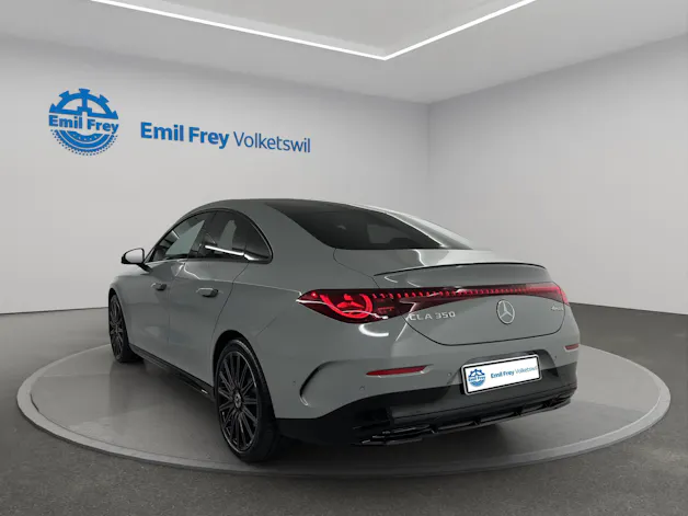 Mercedes-Benz CLA 350 AMG Line 4matic