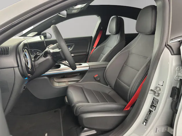 Mercedes-Benz CLA 350 AMG Line 4matic