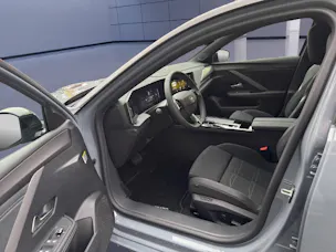 Opel Astra 1.2 T Hybrid GS