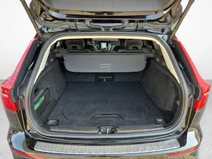 Volvo V60 2.0 T6 TE Inscription eAWD / ab 3,99% Leasing bei Abschluss einer Protect Autoversicherung