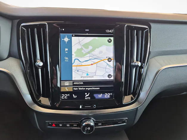 Volvo V60 2.0 T6 TE Inscription eAWD / ab 3,99% Leasing bei Abschluss einer Protect Autoversicherung
