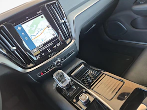 immagine del veicolo VOLVO V60 2.0 T6 TE Inscription eAWD / ab 3,99% Leasing bei Abschluss einer Protect Autoversicherung