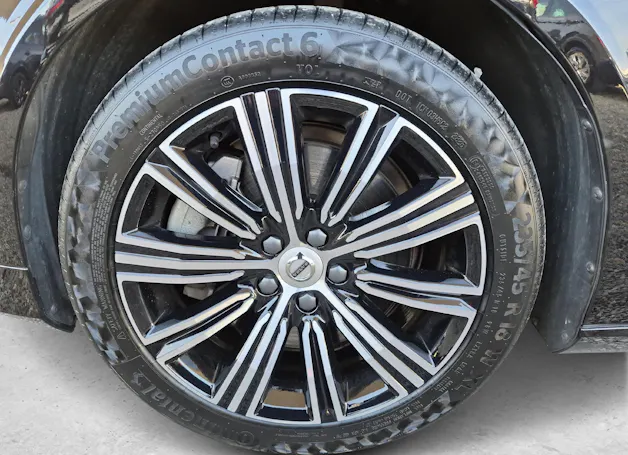Volvo V60 2.0 T6 TE Inscription eAWD / ab 3,99% Leasing bei Abschluss einer Protect Autoversicherung