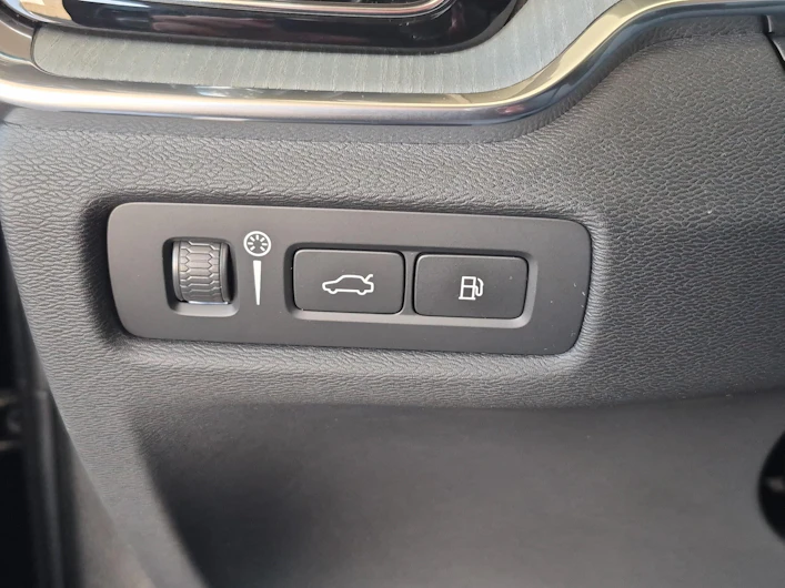 immagine del veicolo VOLVO V60