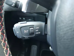 DS Automobiles 3 Crossback 1.2 PureTech 155 Performance Line