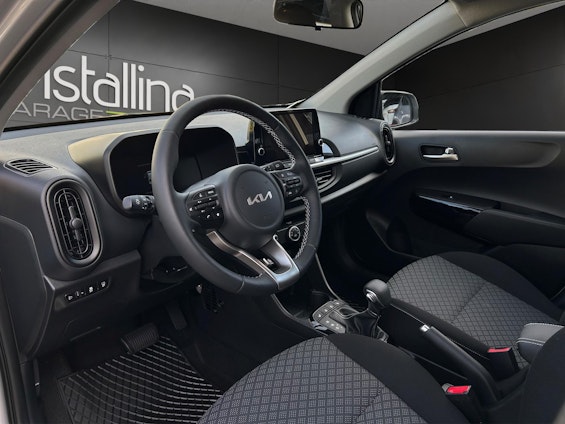 Vehicle image 7 Vehicle image 7