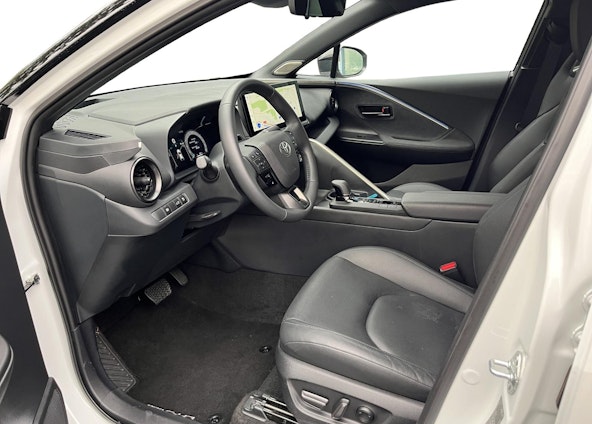 Vehicle image 5 Vehicle image 5