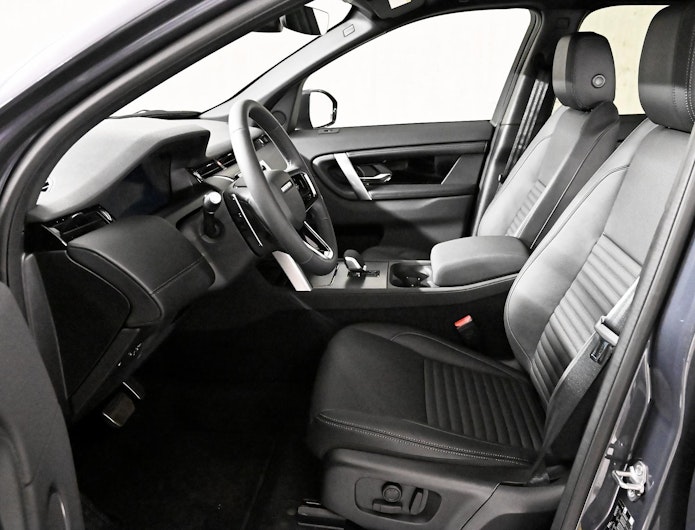 Vehicle image LAND ROVER DISCOVERY SPORT