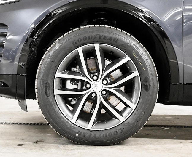 Vehicle image LAND ROVER DISCOVERY SPORT