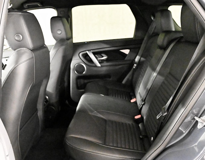 Vehicle image LAND ROVER DISCOVERY SPORT