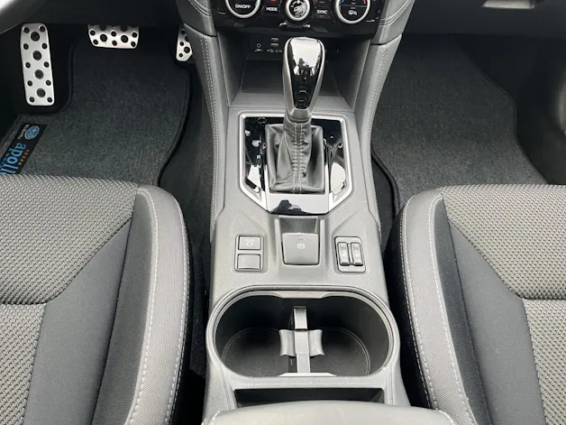 Subaru Impreza 2.0i e-Boxer Swiss Plus
