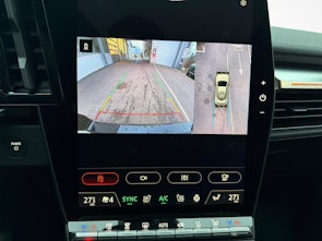 Vehicle image MITSUBISHI Eclipse Cross Instyle