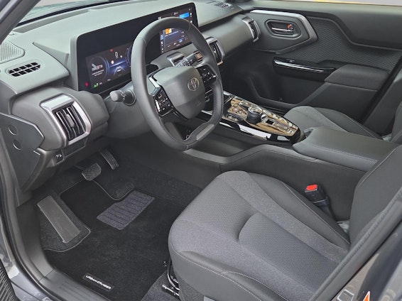 Vehicle image 11 Vehicle image 11