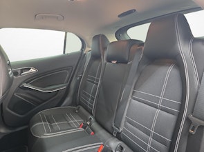 Vehicle image MERCEDES-BENZ GLA 200 Urban