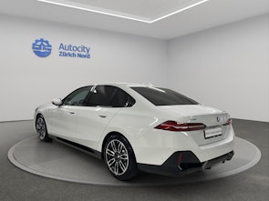 Vehicle image BMW 520d xDrive