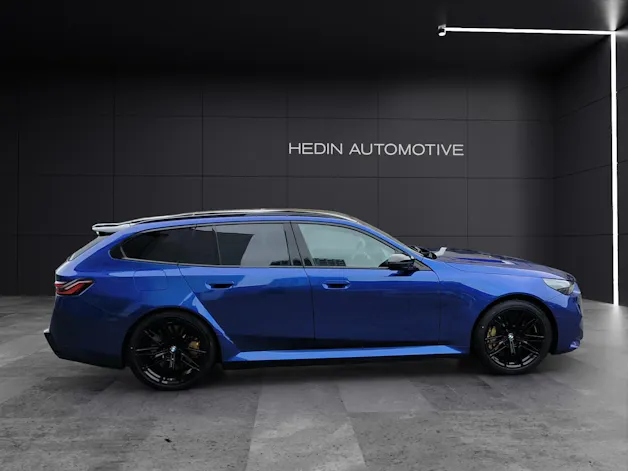 BMW M5 xDrive Touring