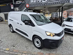 Peugeot e-Partner Kaw. 800 Long 50 kWh Premium