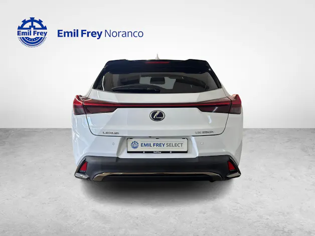 Lexus UX 250h F-Sport Launch Edition
