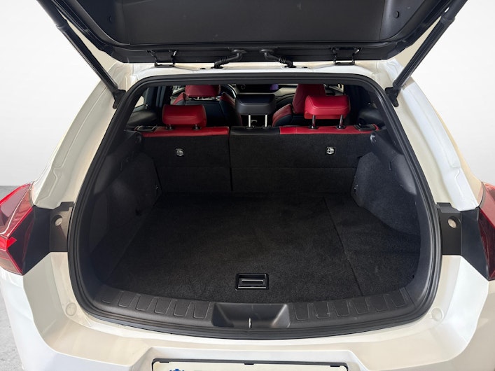 Vehicle image LEXUS UX